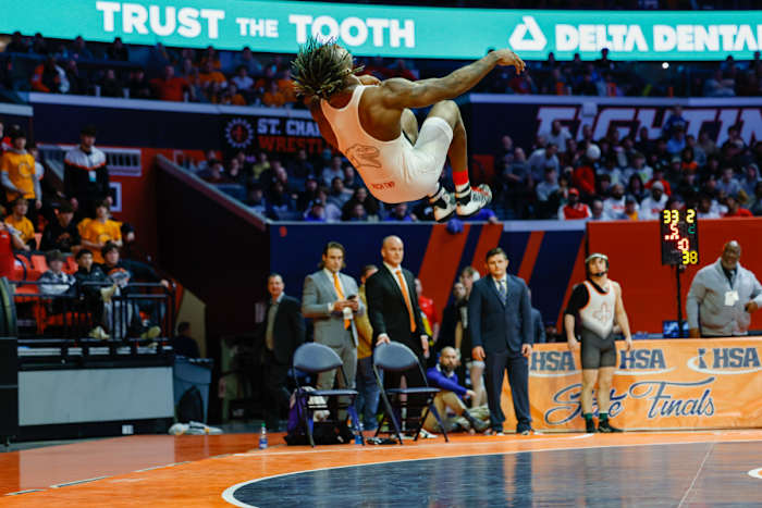 Illinois state wrestling championships February 18 2023 Nate Latsch 15446